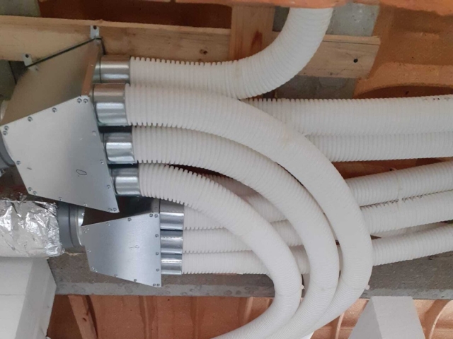 Rozvodné boxy pro 90mm potrubí